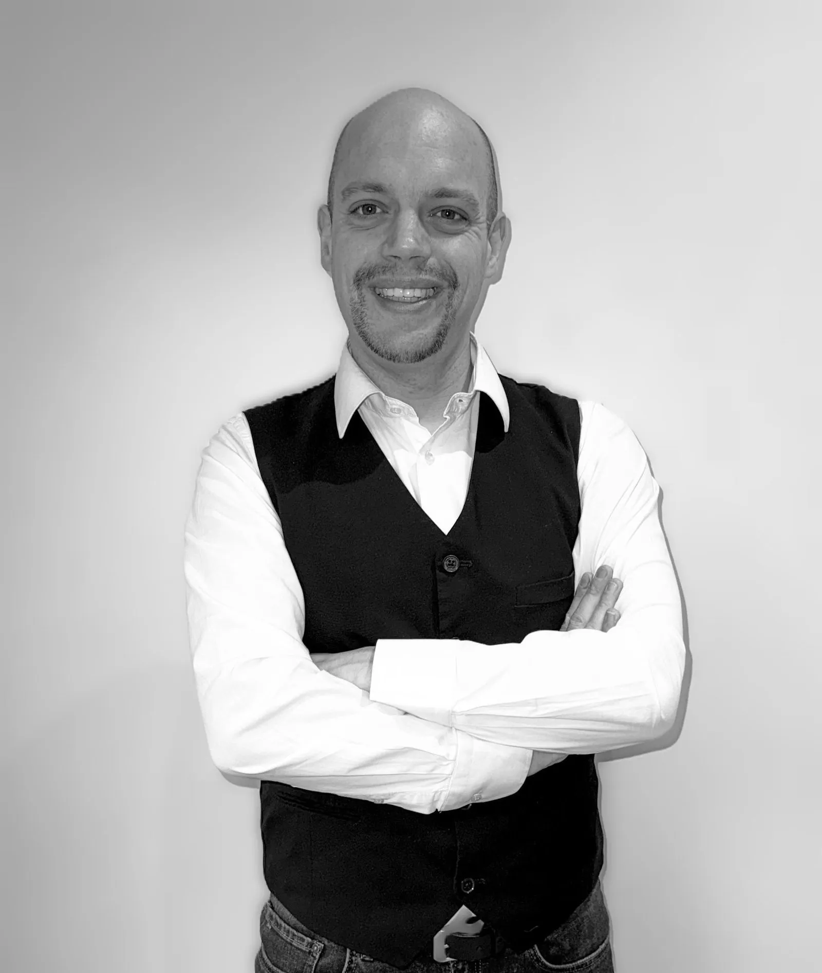 Portret van Sam Cornelissis, oprichter van Cor’Sa Consultancy